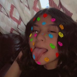 Meet your Posher, Danyella